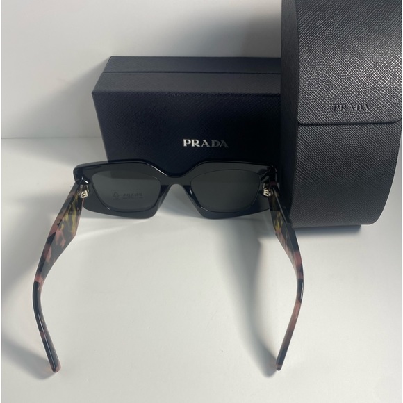 New - PRADA EYEWEAR PR 15YS SUNGLASSES
BLACK & PINK - Picture 9 of 16